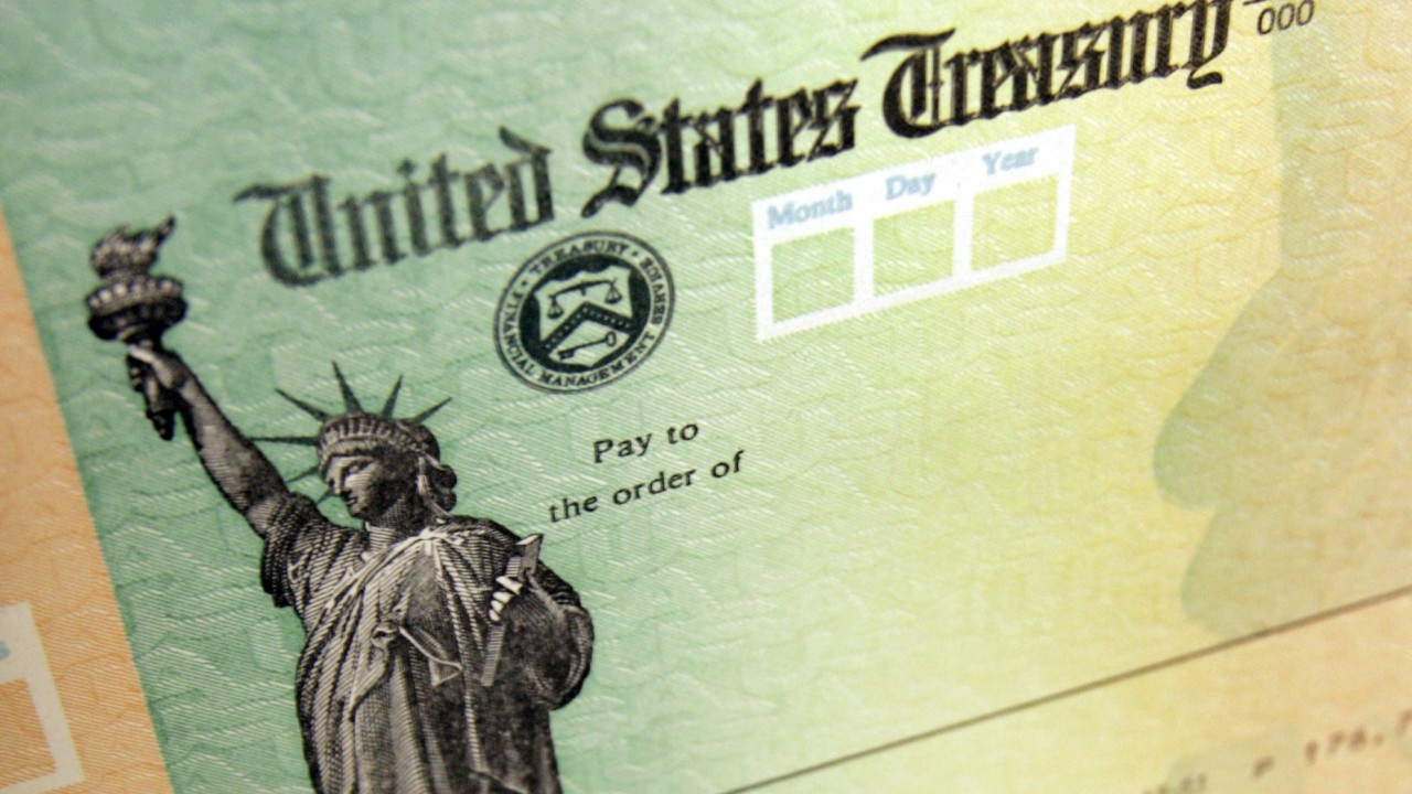 Nhận hỗ trợ thuộc Tax Credit (tín dụng thuế) có được xem là “lạm dụng an sinh xã hội Mỹ”?