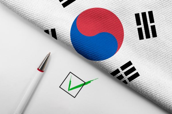 Có cơ hội trở thành thường trú nhân Hàn Quốc sau 5 năm